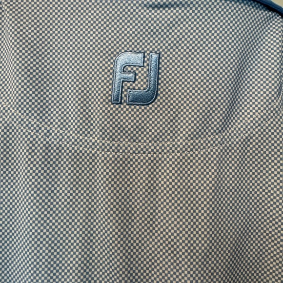 Men’s FootJoy Naples Lake Country Club Crest  Blue Polo Medium - Picture 4 of 5